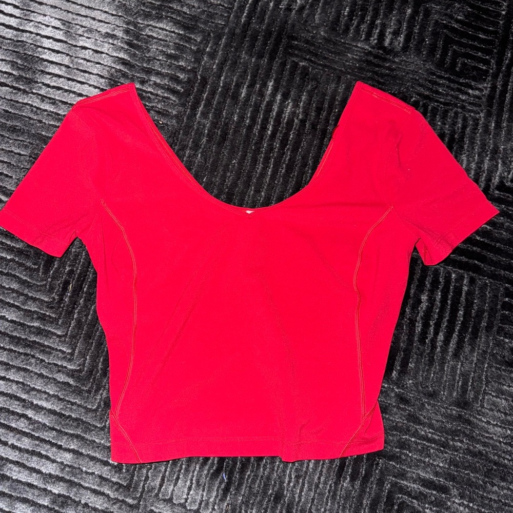 Lululemon sport shirt suze 6